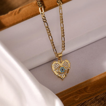 Heart-shaped Zircon Pendant Necklace and Earrings Set