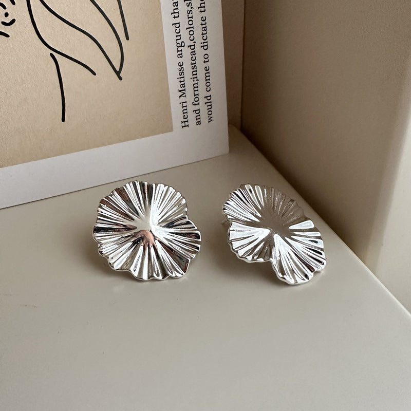 S925 Korean Heavy-duty Flower Earrings