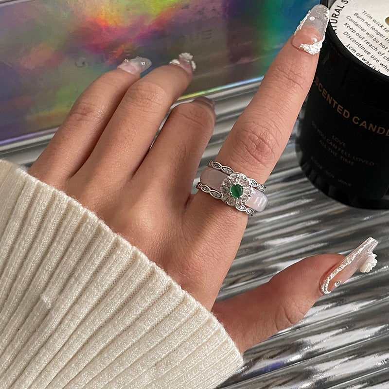 High-grade Green Cat's Eye Zircon Ring