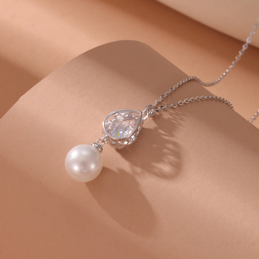 Non-fading Zircon Pearl Drop Necklace