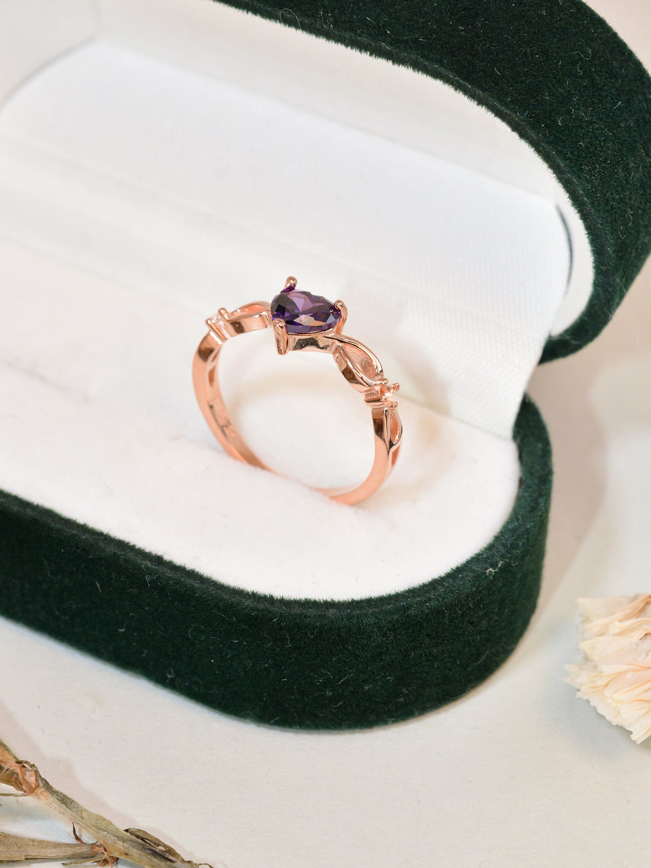 S925 Silver Amethyst Heart Gemstone Ring