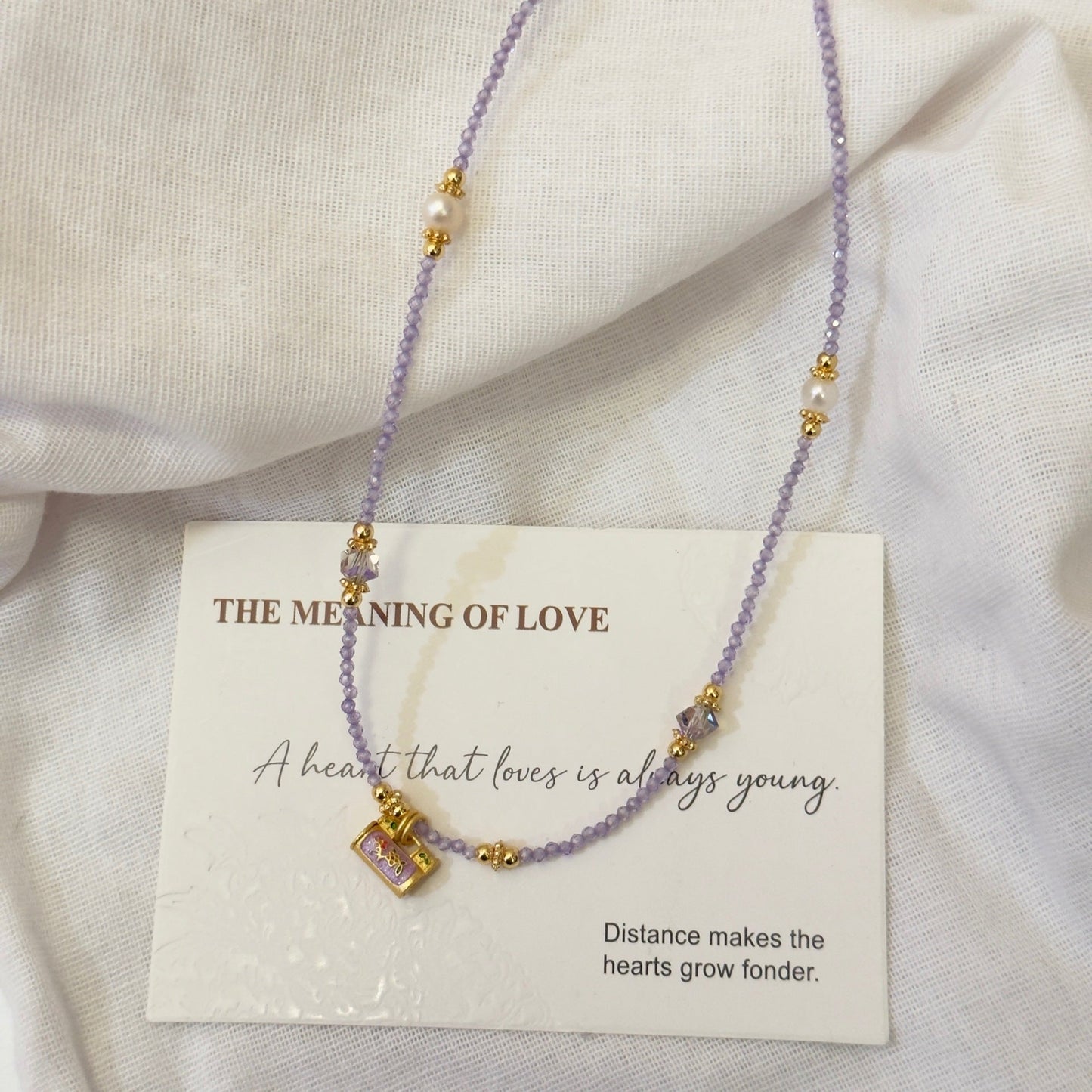 Natural White Lip Shell Butterfly Cold Niche Beaded Necklace