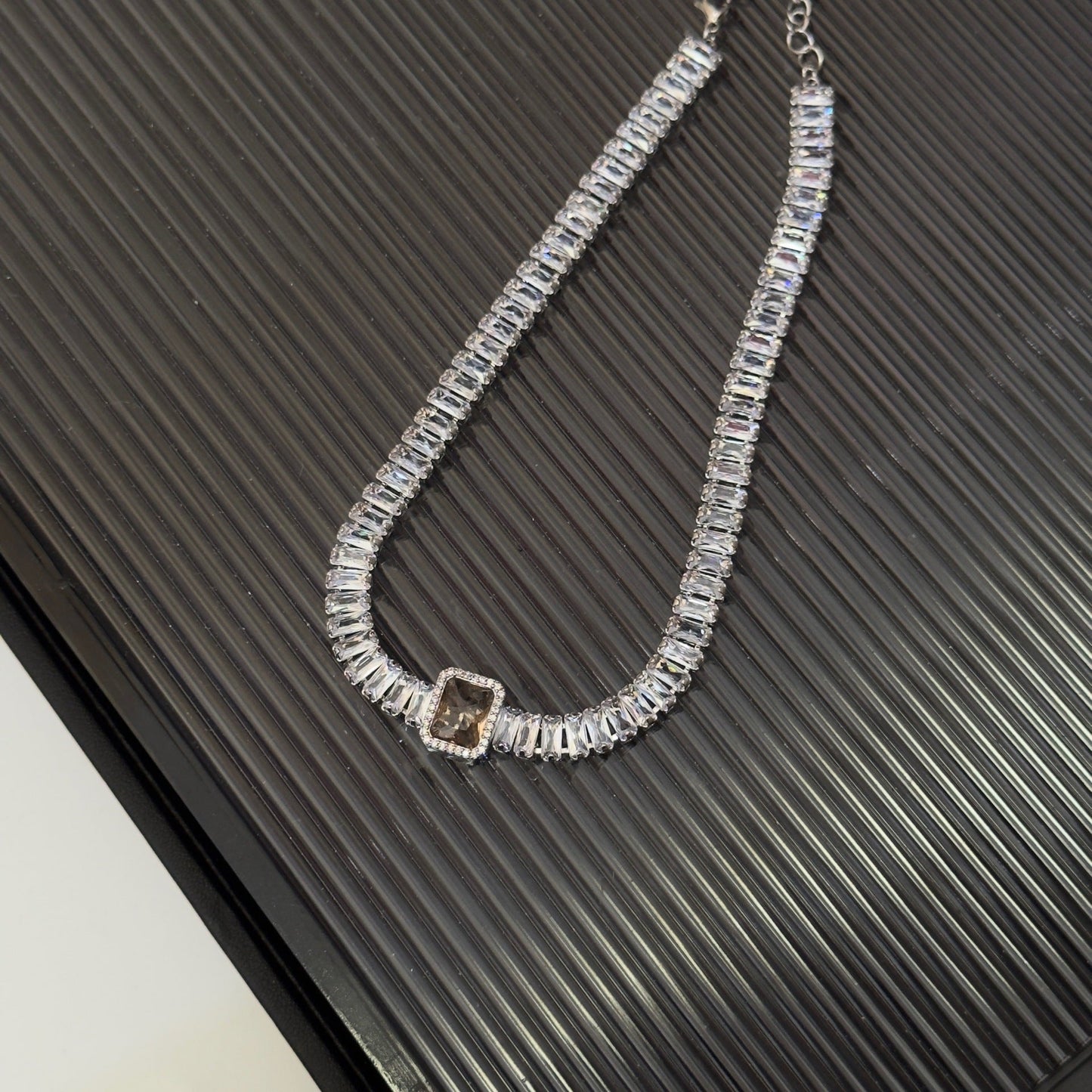 Green Colored Glaze Bow Multi-layer Tassel Necklace