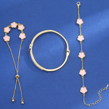 Lucky Flower Lace Bracelet Set