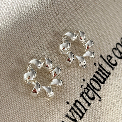 Twist Flower Hollow Stars Stud Earrings