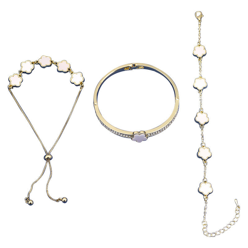 Lucky Flower Lace Bracelet Set