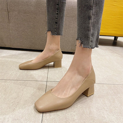 Chunky Heel Shallow Mouth Commuter Pumps