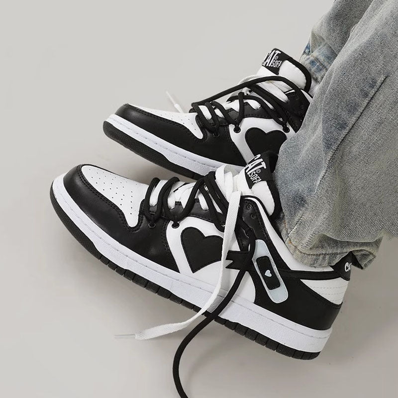 Fashionable Couple Skateboard Shoes: All-match Sports Style