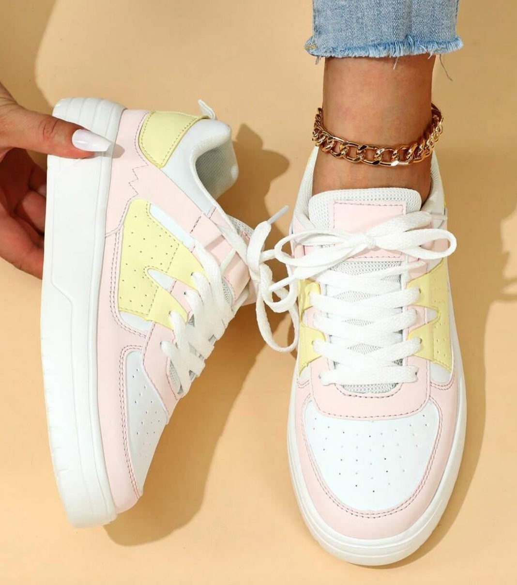 Platform Lace-up Casual Sneakers