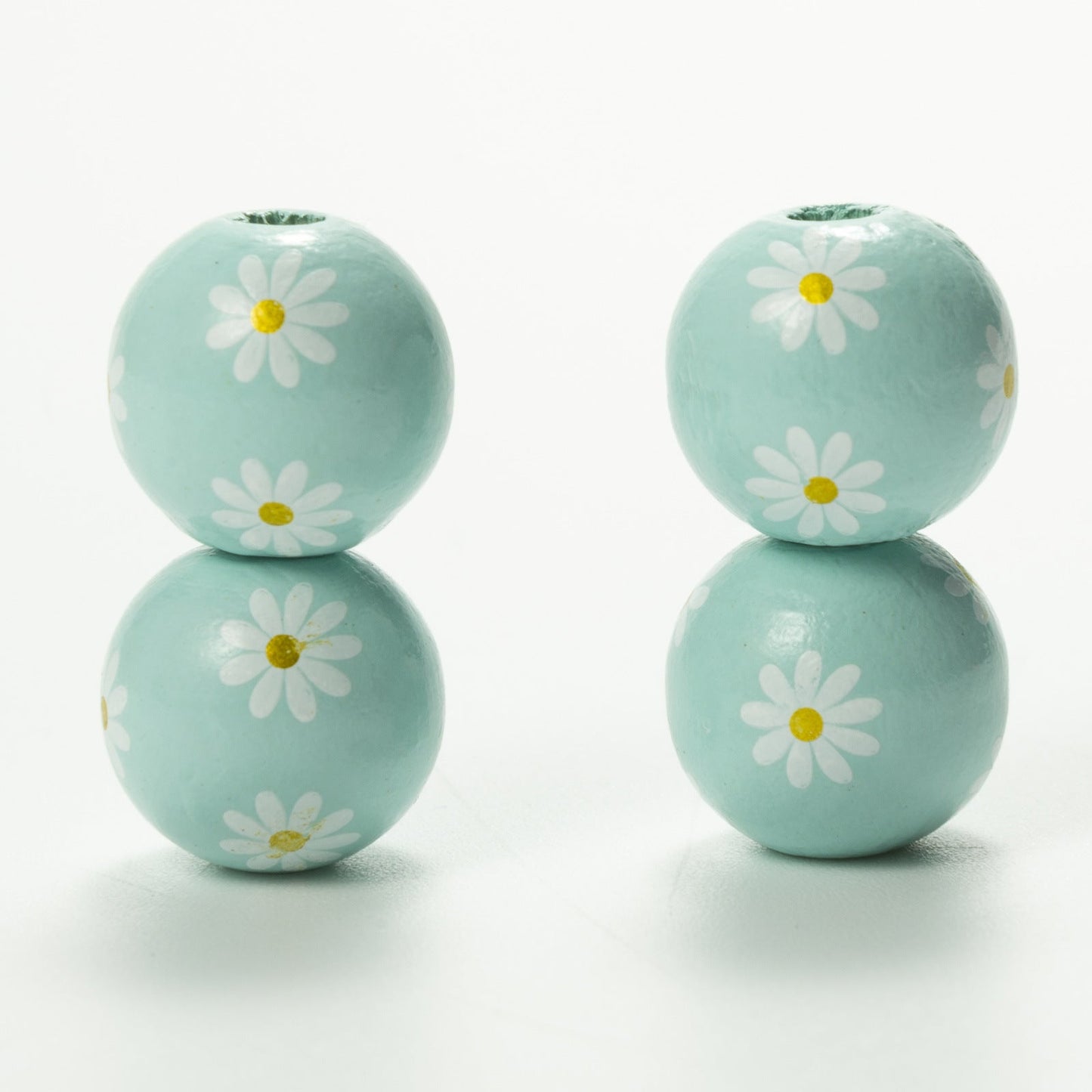 Daisy Wood Bead Necklace