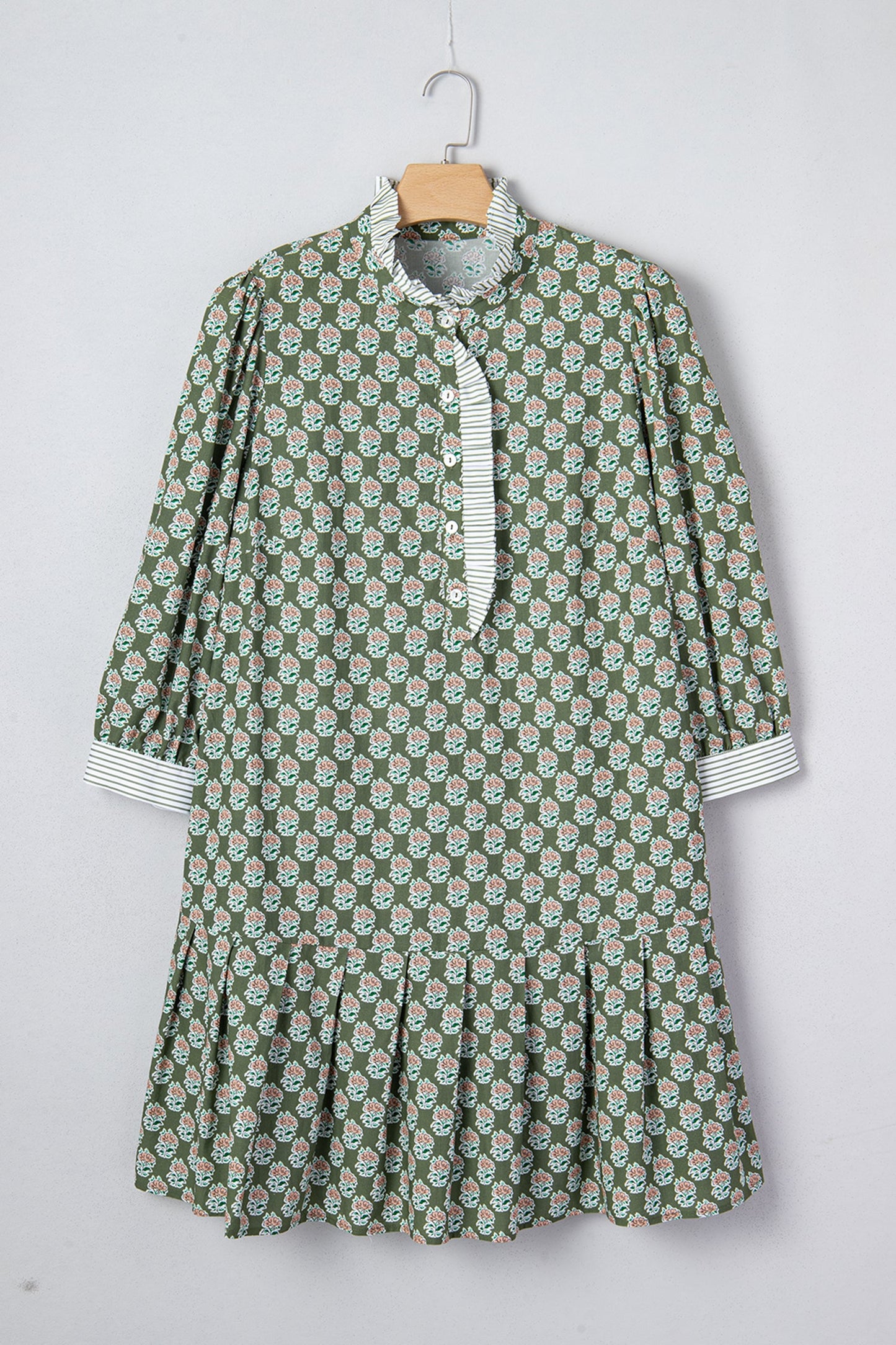 Plus Size 3/4 Sleeve Contrast Striped Floral Dress