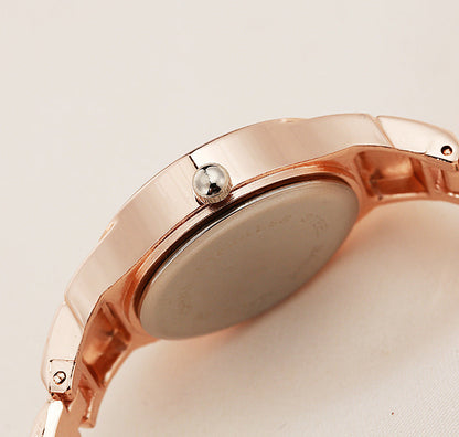 Elegant Ladies Round Dial Watch Bracelet