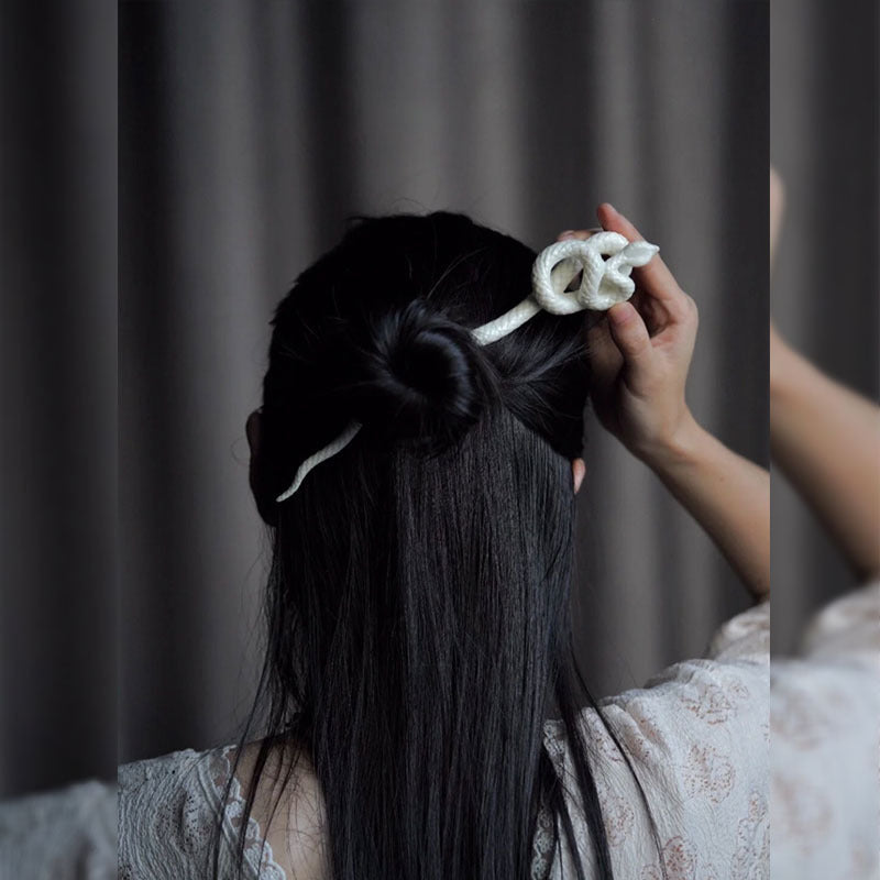 Back-of-Head Retro Hairpin Single Character