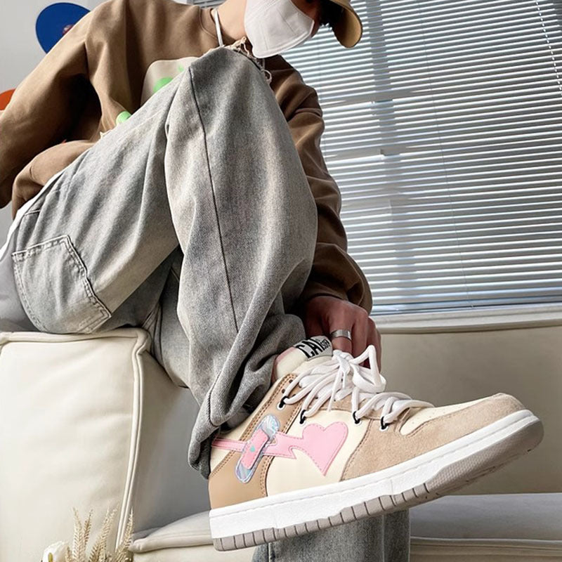 Fashionable Couple Skateboard Shoes: All-match Sports Style