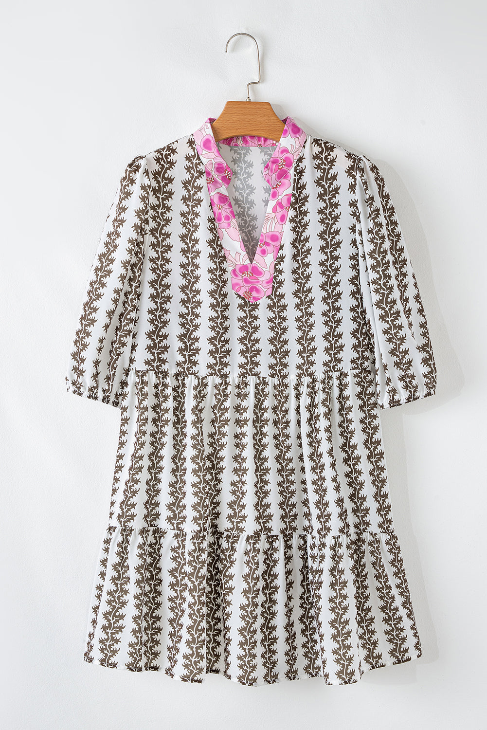 Floral Contrast V-Neck Bracelet Sleeve Dress