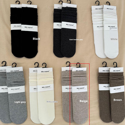Gentle Vertical Stripe Cream Gray Socks