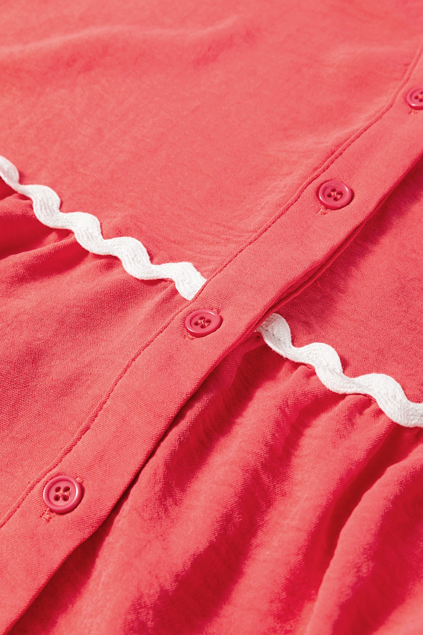 Contrast Ricrac Trim V-Neck Button Down Shirt