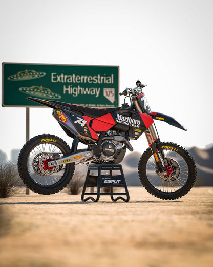 Formula 1 Racing Black Graphics Kit