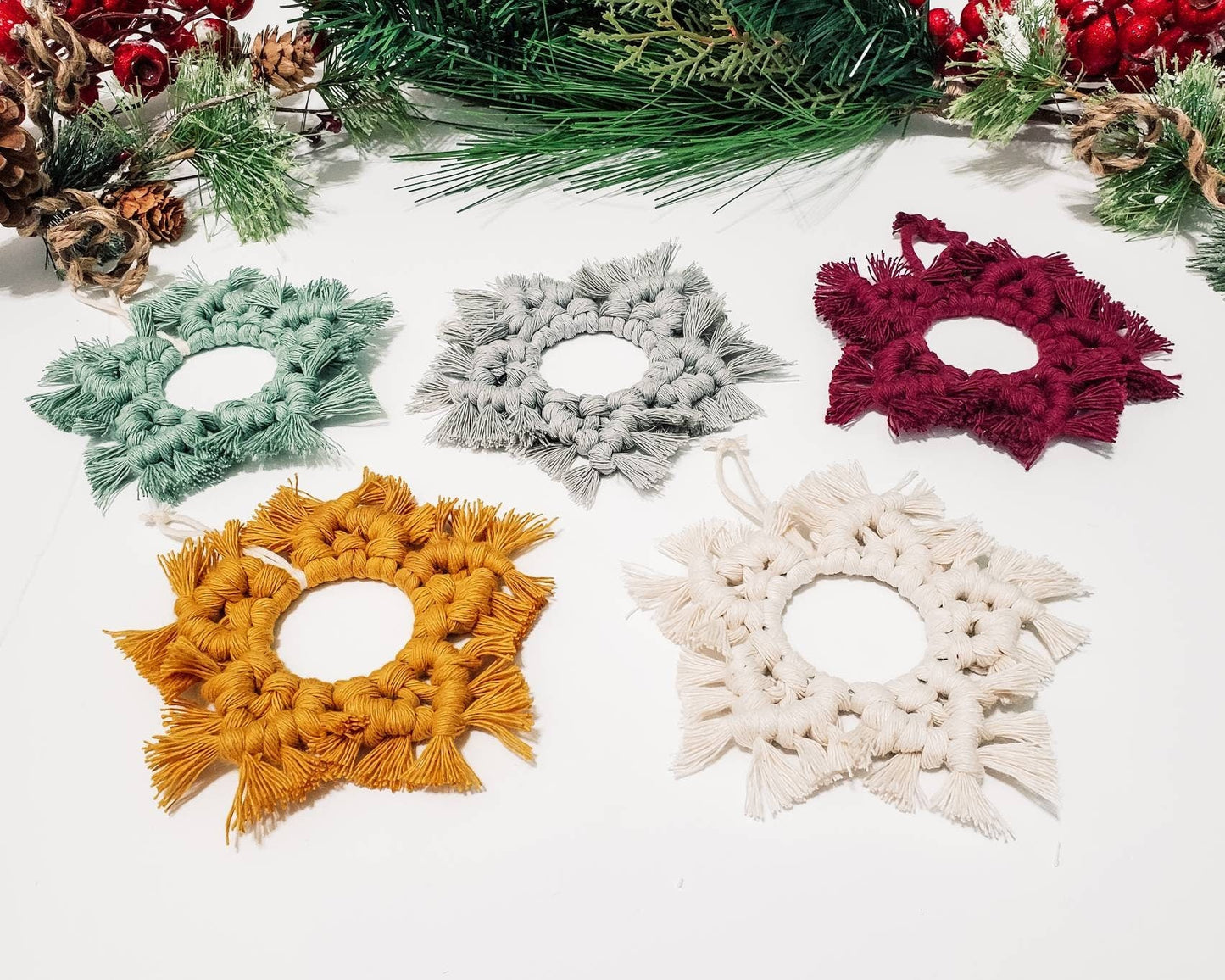 Macrame christmas ornaments, personalized holiday decor, rustic ornaments, boho Christmas, white ornaments, Christmas gifts for mom
