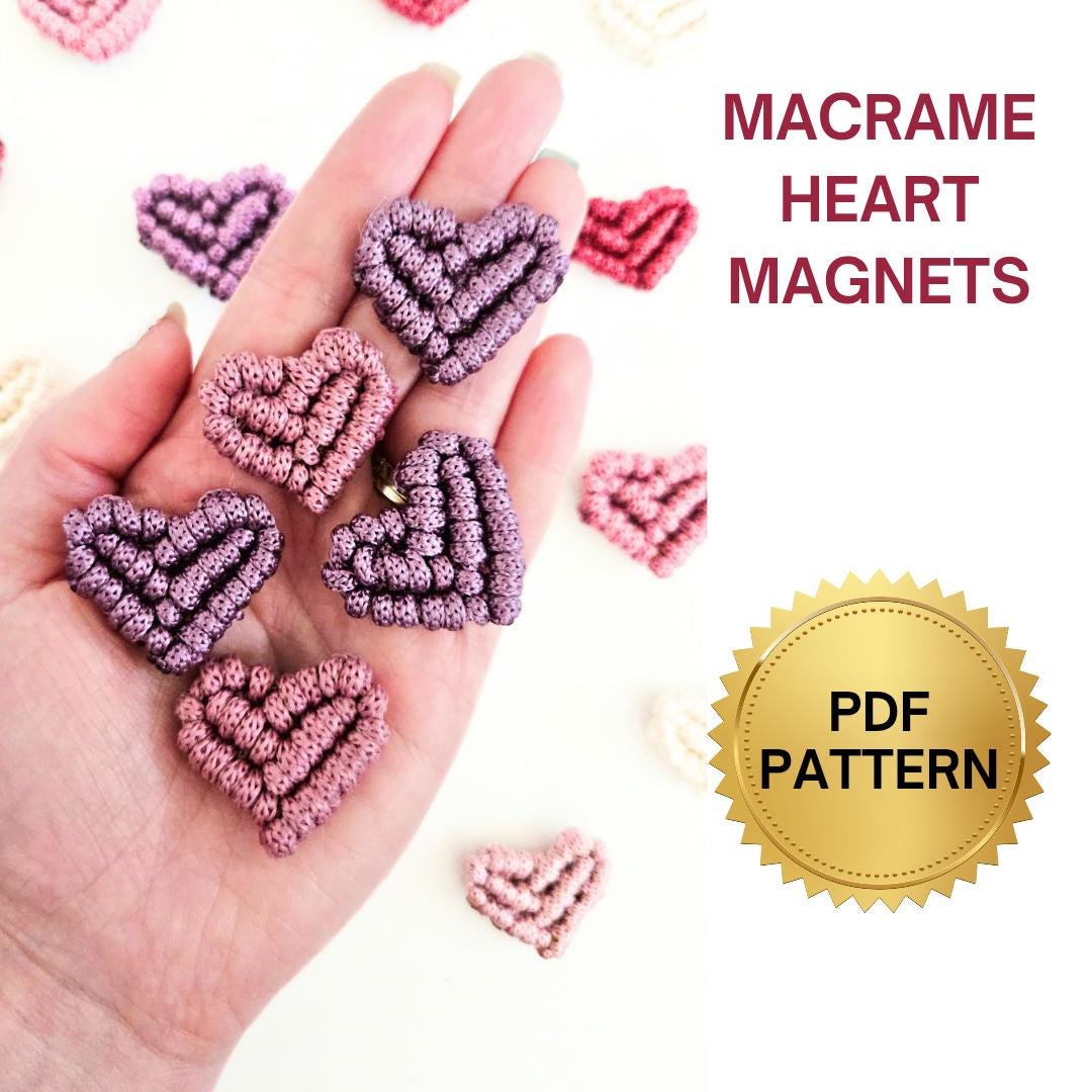 Macrame heart magnet pdf pattern.