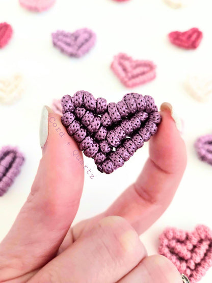 Macrame heart magnet pdf pattern.